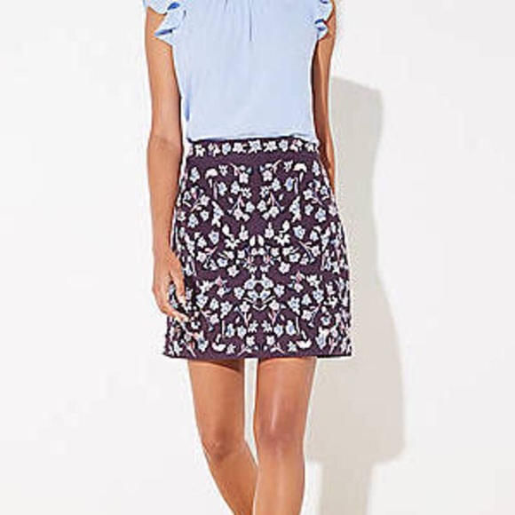 FLORAL EMBROIDERED SHIFT SKIRT IN VICTORIAN PLUM - Picture 2 of 4